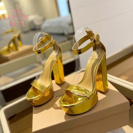 Gianvito Rossi Yellow Sandals 34-42