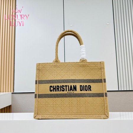 Medium Dior Book Tote