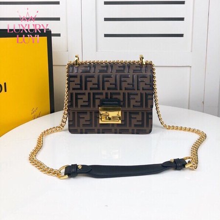 Fendi Kan U 9237