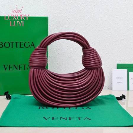 Bottega Veneta Jodie 680934