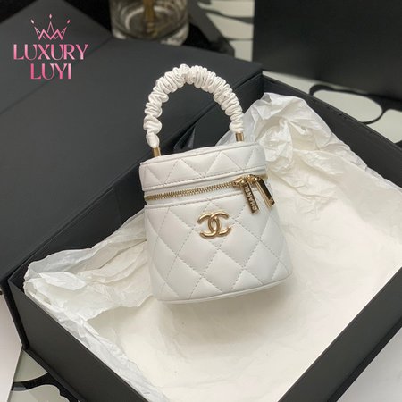 Chanel Bucket Bag 2729