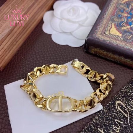 Dior Icon CD Bracelet Metal with Gold Finish