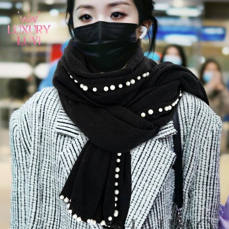 Chanel Pearl Knitted Shawl Scarf